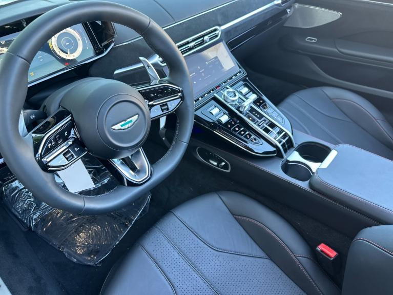 Used 2026 Aston Martin Vantage Roadster for sale $241,025 at Aston Martin Los Gatos in Los Gatos CA 95032 3