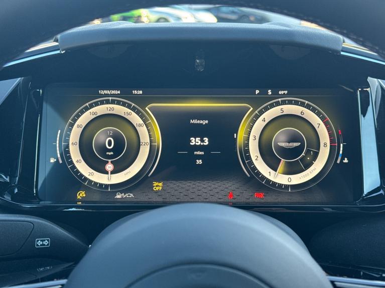 2025 Aston Martin Vantage Base - Photo 7