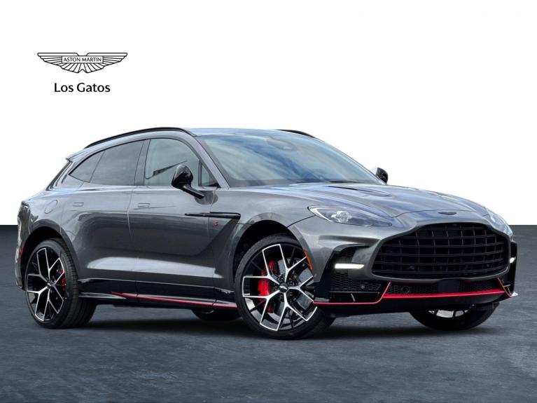 2026 Aston Martin DBX
